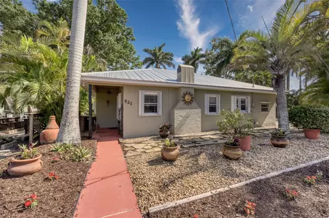 521 W Olympia Ave, Punta Gorda, FL 33950