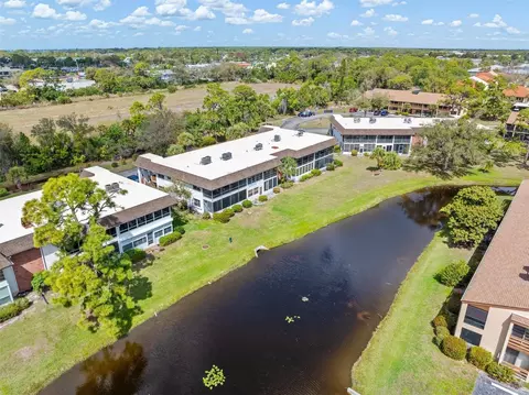 2 Quails Run Blvd #8, Englewood, FL 34223
