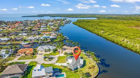 138 Colonial St SW, Port Charlotte, FL 33952