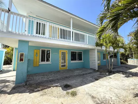 1290 Shore View Dr #5, Englewood, FL 34223