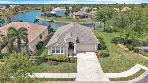 24483 Lakeside Mnr, Port Charlotte, FL 33980