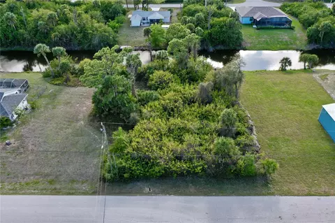 7241 Jennifer Dr, Port Charlotte, FL 33981