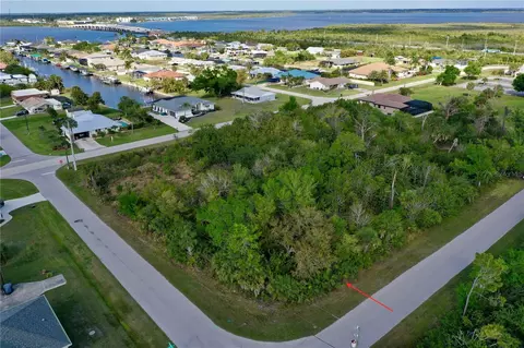 14158 Hopewell Ave, Port Charlotte, FL 33981