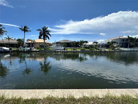 3611 Bonaire Ct, Punta Gorda, FL 33950