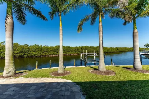 3310 Tripoli Blvd, Punta Gorda, FL 33950