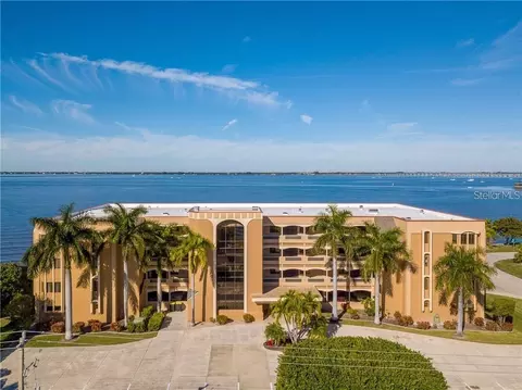 1601 Park Beach Cir #6/116, Punta Gorda, FL 33950