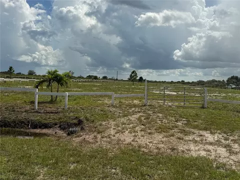 20380 NW 250th St, Okeechobee, FL 34972 photo 2