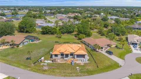 26362 Guayaquil Dr, Punta Gorda, FL 33983