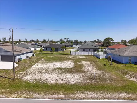 3605 W Gator Cir, Cape Coral, FL 33909