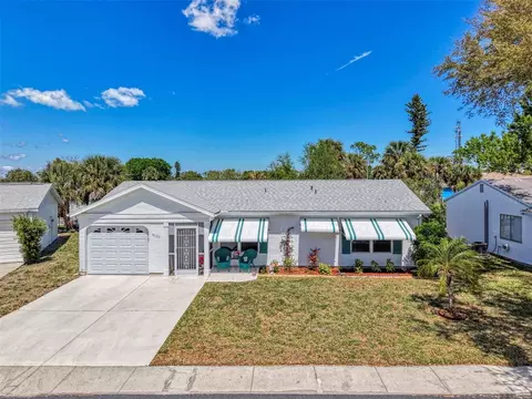 8130 Pickwick Rd, North Port, FL 34287