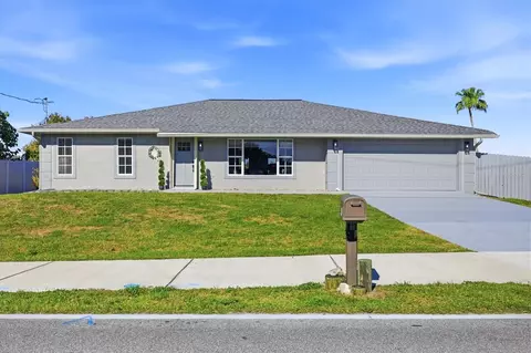 3517 Port Charlotte Blvd, Port Charlotte, FL 33952
