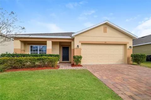122 Vitoria Rd, Davenport, FL 33837