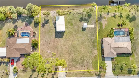 2410 2418 Como St, Port Charlotte, FL 33948