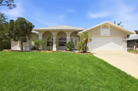 830 Columbia St, Port Charlotte, FL 33948