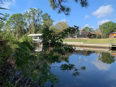1375 Clearview Dr, Port Charlotte, FL 33953