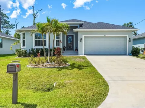127 Glades Dr, Rotonda West, FL 33947