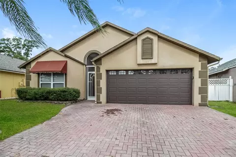 120 Lakebreeze Cir, Lake Mary, FL 32746
