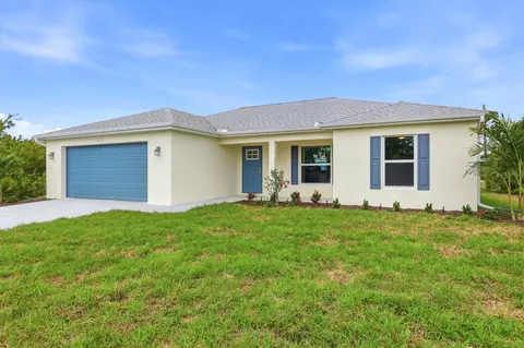 6353 Shaw St, Englewood, FL 34224