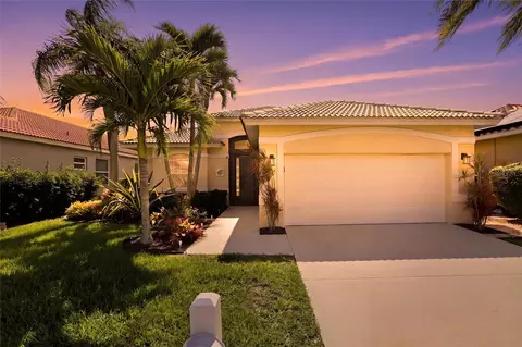 11198 Lakeland Cir, Fort Myers, FL 33913