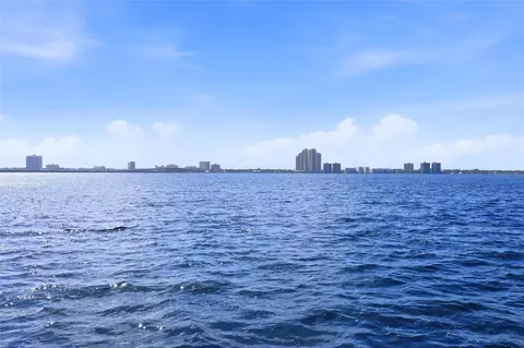 3460 N Key Dr #407, North Fort Myers, FL 33903