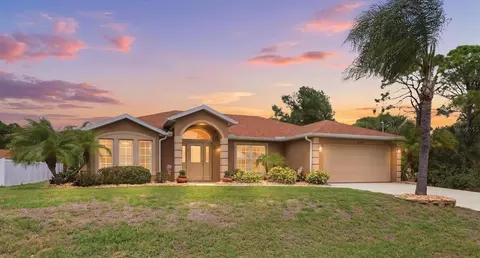 4704 Dabney St, North Port, FL 34288