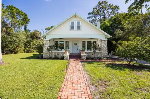 1473 Barcelona Ave, Fort Myers, FL 33901