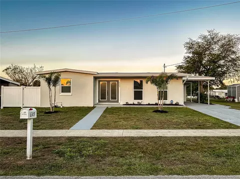 6309 Pontiac Ln, North Port, FL 34287