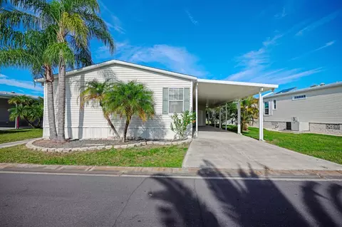 2100 Kings Hwy #364, Port Charlotte, FL 33980