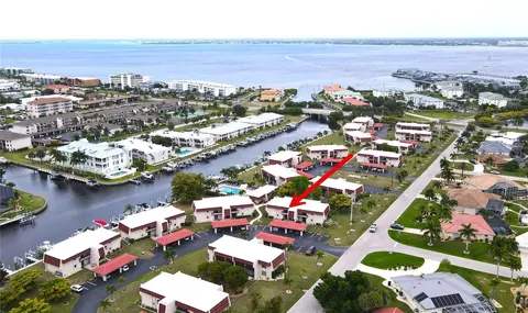 311 Garvin St #401C, Punta Gorda, FL 33950