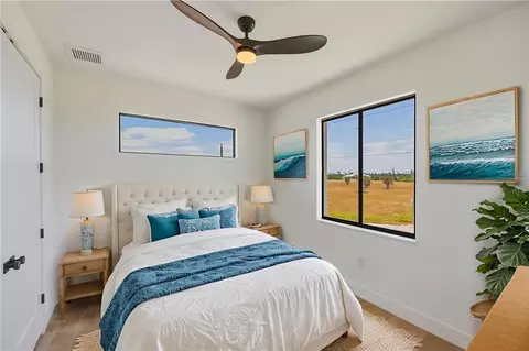 Bedroom - 7 Sunflower Dr, Placida, FL 33946 photo 6 of 9