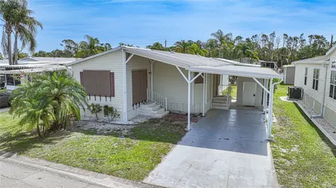 2100 Kings Hwy #517, Port Charlotte, FL 33980