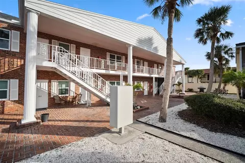 Exterior - 380 Base Ave E #202, Venice, FL 34285 photo 1 of 2