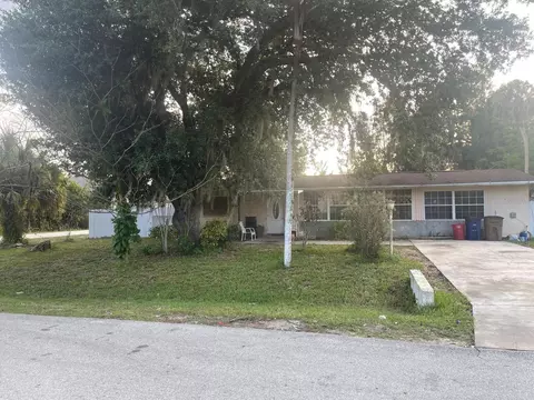 901 Sheldon Ave, Lehigh Acres, FL 33936