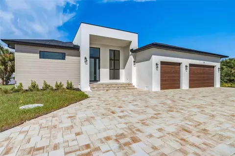 Exterior - 44 Sunflower Dr, Placida, FL 33946 photo 1 of 11