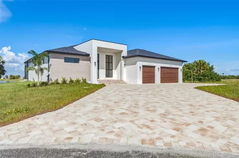 Exterior - 44 Sunflower Dr, Placida, FL 33946 photo 10 of 11