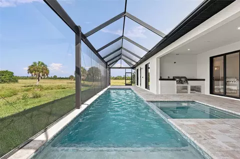 Exterior - 44 Sunflower Dr, Placida, FL 33946 photo 6 of 11