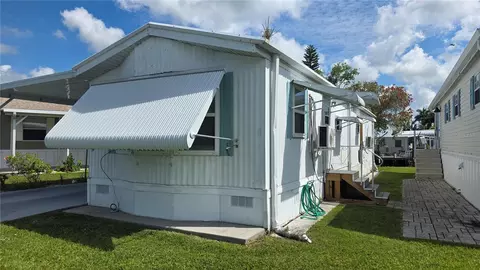 123 6th St, Punta Gorda, FL 33982