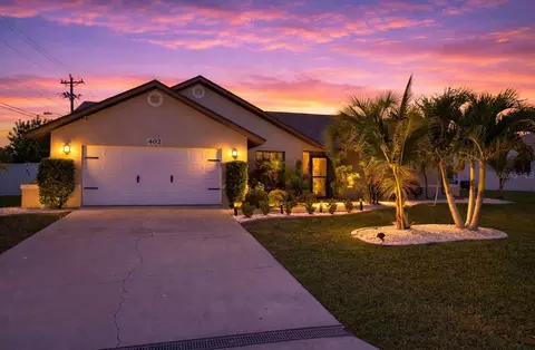 402 SW 37th Ln, Cape Coral, FL 33914