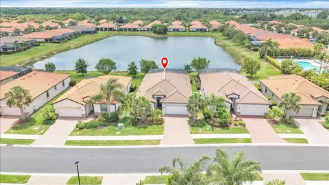 9829 Hilltop Dr, Venice, FL 34292