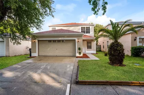1011 Lake Shore Ranch Dr, Seffner, FL 33584
