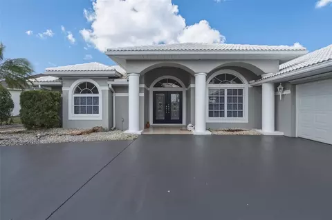 1083 Manilla Ln, Punta Gorda, FL 33983