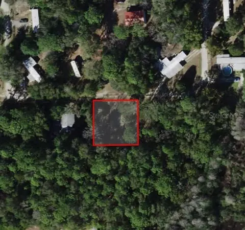 7808 W Manor Ln, Crystal River, FL 34428