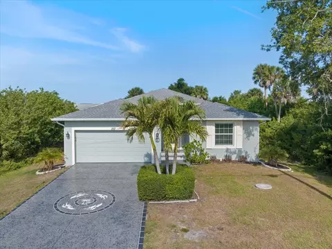 257 Indian Creek Dr, Rotonda West, FL 33947