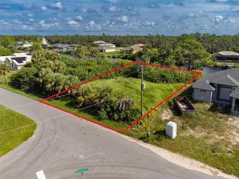 2162 Doolittle Ln, Port Charlotte, FL 33953