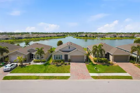 3422 Cancun Ct, Cape Coral, FL 33909