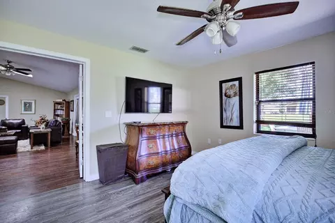 Bedroom - 3601 Divot Rd, Sebring, FL 33872 photo 4 of 6
