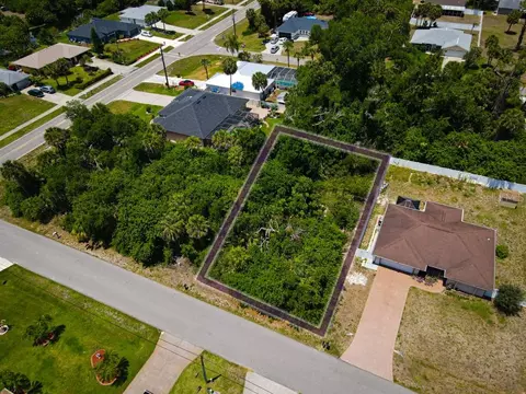 Brickell Drive, North Port, FL 34286