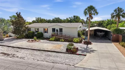 110 W Marland Ct, Nokomis, FL 34275