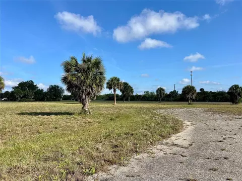 13 Mango Ct, Placida, FL 33946