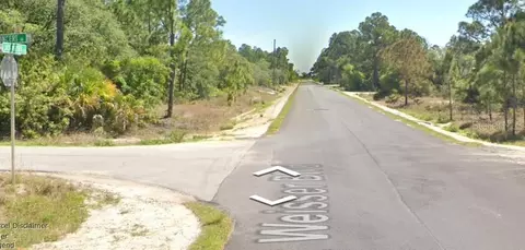 356 Jack Weisser Blvd, Lake Placid, FL 33852